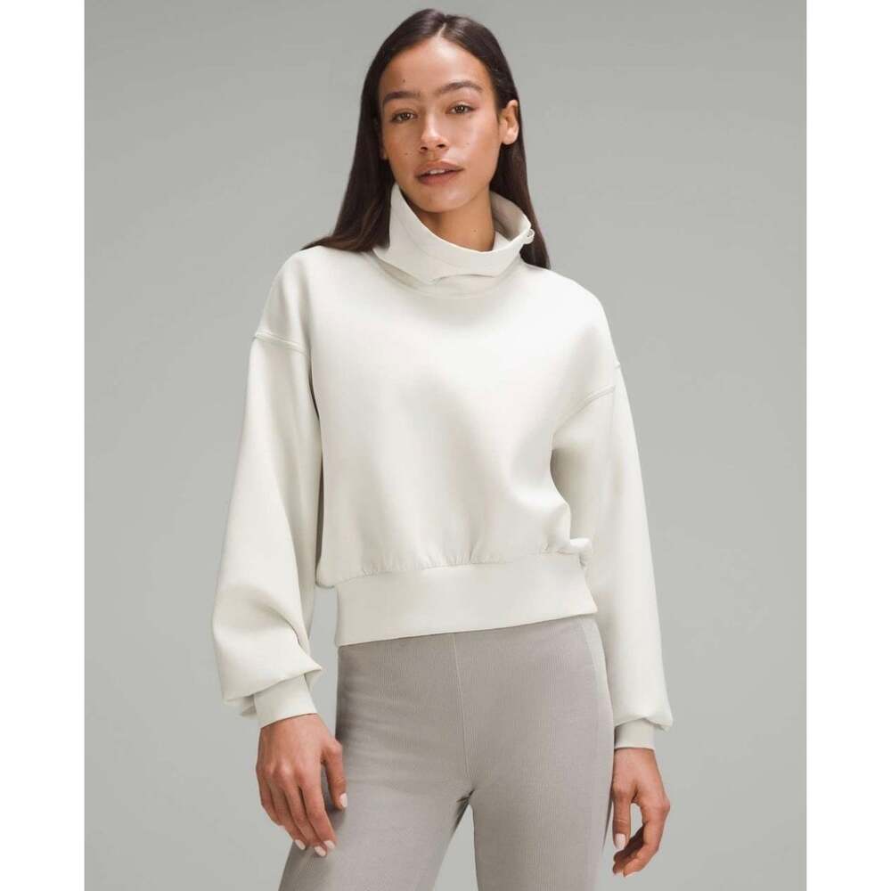Lululemon Full Flourish Pullover Bone Size 6 Cowl Neck Luxtreme Sweatshirt